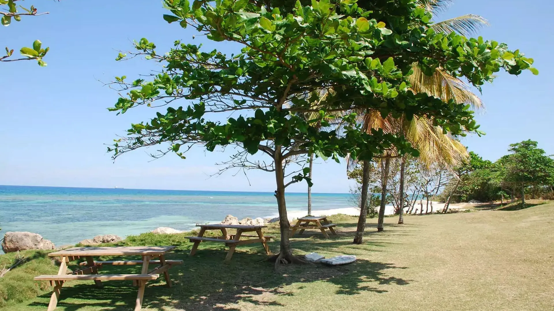 Willa Nianna Coral Bay Stunning Townhouse Montego Bay
